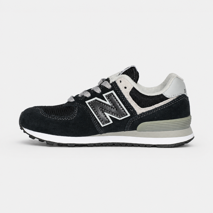 Оригінальні дитячі кросівки New Balance 574 Core Lace Black / White, PC574EVB, розмір: 32 (19 см) PC574EVB-EU32 фото