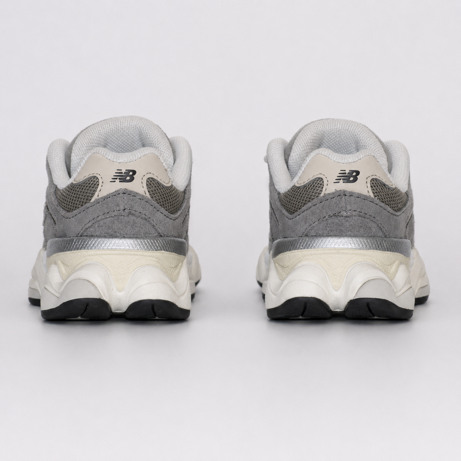 Оригінальні дитячі кросівки New Balance 9060 Bungee Lace Slate Gray / Arid Stone, IV9060BA, розмір: 22,5 (12,5 см) IV9060BA-EU22 фото